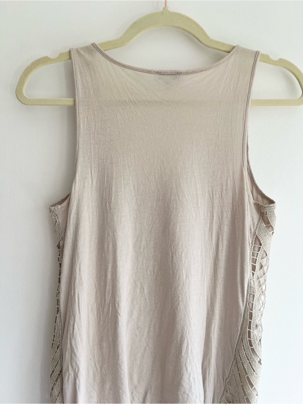 Express Beige Metallic Crochet Lace Overlay Tank Top | Women’s Small - Picture 7 of 7